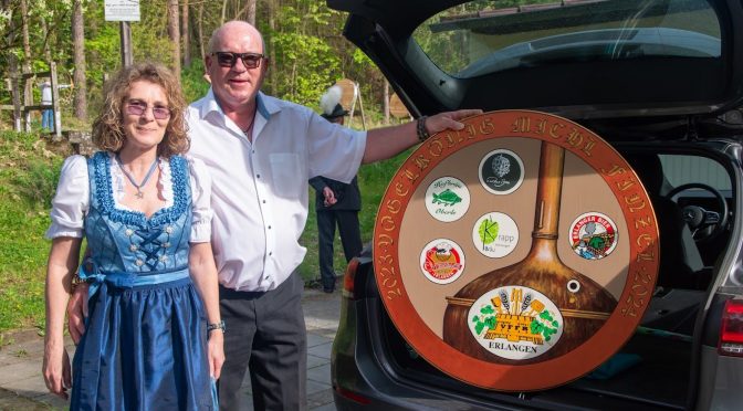 Schützenscheibe der HSG Erlangen stellt die Erlanger Bierwelt des Jahres 2024 ins Zentrum